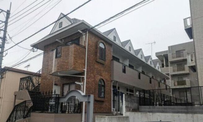 『鴨居』駅徒歩15分 9.02% 9,000万円【ハイム鴨居】