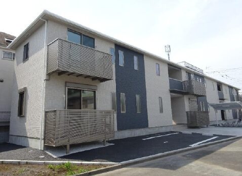 『東大和市』駅徒歩15分　4.9%　【ヴィラ サーシャ】